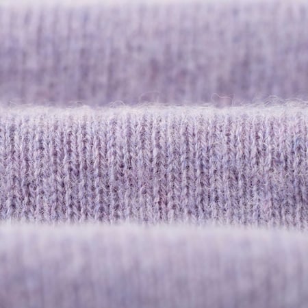 pull laine ecossais Harley of Scotland X Flâneurs closeup lavender