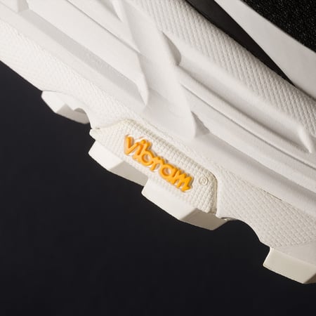 Mafate Three 2 Frost/Black Sneakers