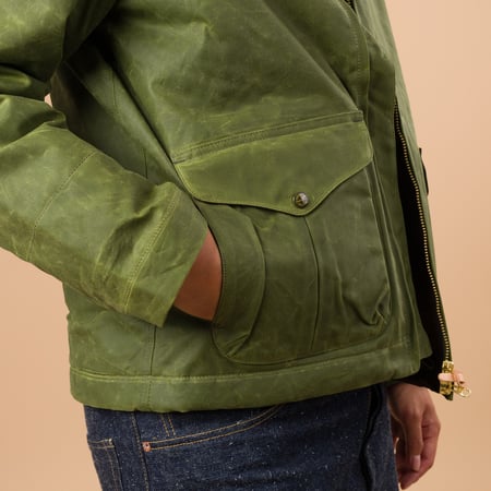 detail poche parka-MANIFATTURA-CECCARELLI-Blazer-Coat-Light-Green