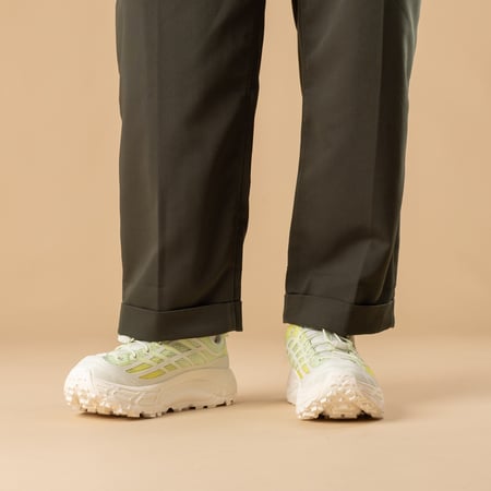 images flaneurs HOKA  Mafate Three 2 Trufle SaltSour Lemon front