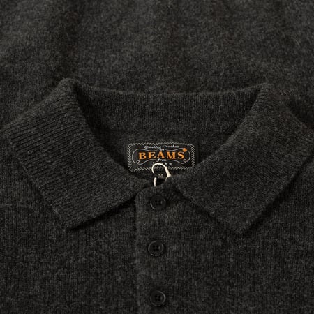 détail flaneurs pull col polo BEAMS PLUS  Knit Polo 9G Charcaoel (2)