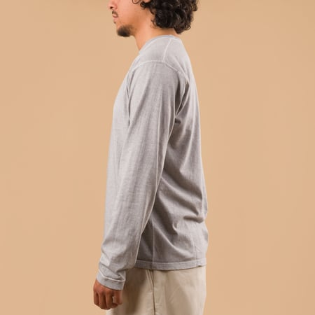 GOOD ON flâneurs tee-shirt manches longues LS Crew Tee p-ash de profil