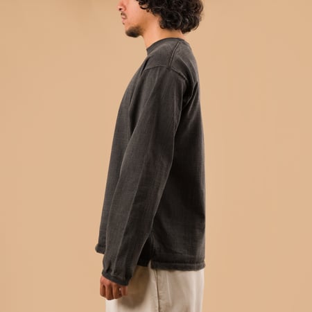 image flâneurs GOOD ON LS Heavy Crew Tee P-black de profil
