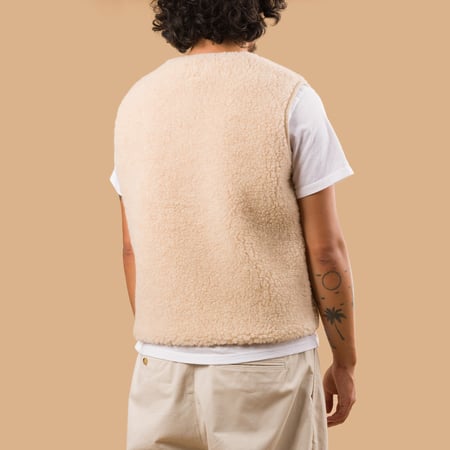 image flâneurs-COLDBREAKER-veste-en-laine-sans-manche-Pepitko-Vest-Beige dos