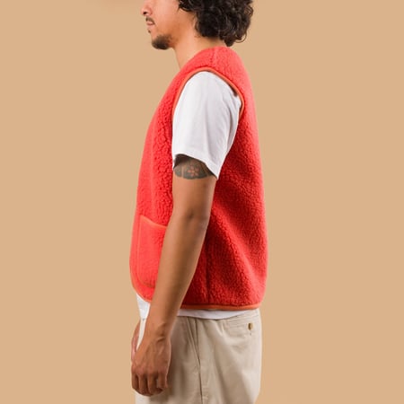 image flaneurs lining Coldbreaker laine Pepitco Vest Ultralight coral de profil