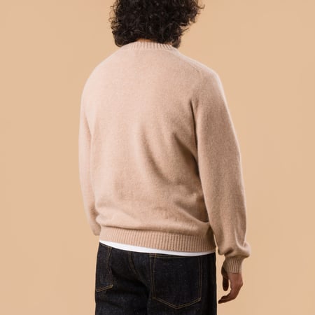 NITTO KNITWEAR X FLANEURS / Bedros Geelongora Sweater Fawn