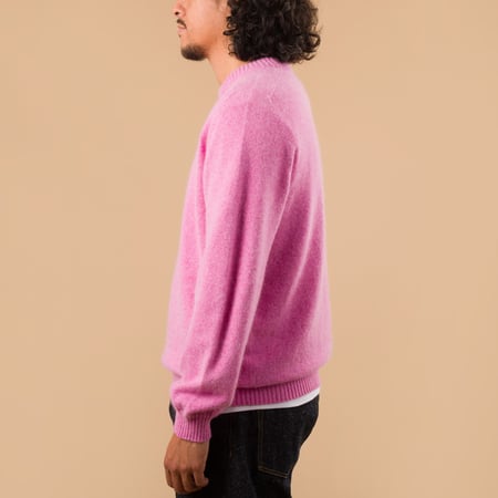 vignette Nitto X Flaneurs pull Bedros geelongora fondant porté de profil