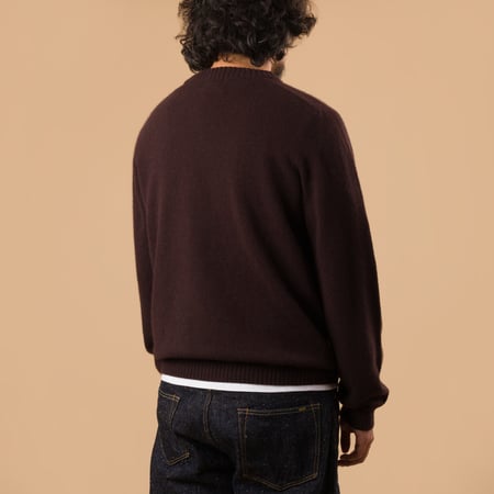 vignette Nitto X Flaneurs pull Bedros geelongora ebony porté de dos