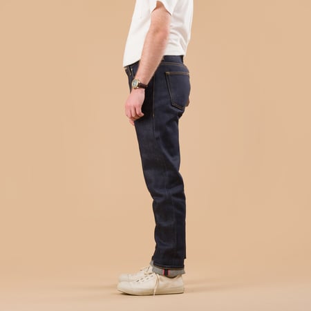 Image-Flâneurs_NAKED & FAMOUS WeirdGuy Elephant 14 Dirty Elephant de profil