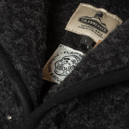 détail COLDBREAKER  Flâneurs Wool Pile Retro Jacket black tag