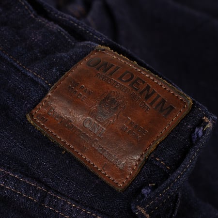 images flâneurs ONI DENIM  277 17oz Just Right Straight Bumpy Denim murasaki  leather patch