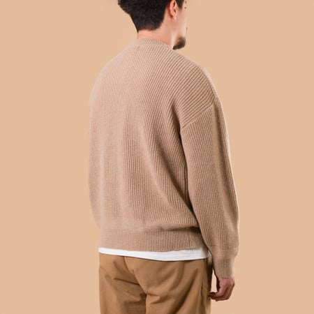 image flâneurs FRIZMWORKS  Heavy Wool Round Cardigan Oatmeal back