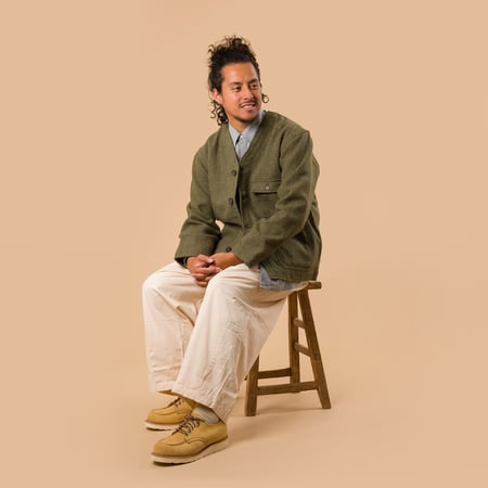 silhouette de face UNIVERSAL WORKS x FLÂNEURS Harris Tweed Plaid Cabin Jacket Green 1