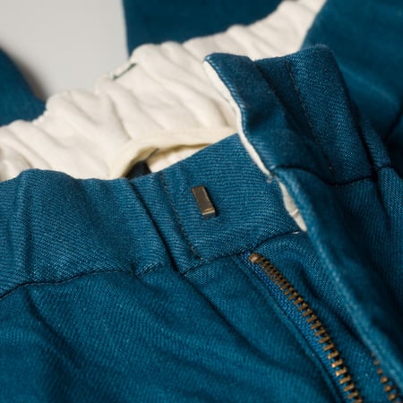 Image-Flâneurs_pantalon denim greencast ajusté Sugar & Co_détail-1