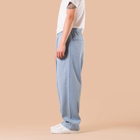 Pantalon à pinces light indigo Kardo side