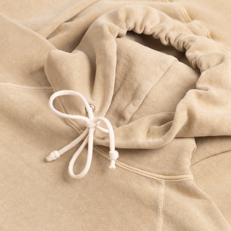Image-Flâneurs_DUBBLE WORKS / Flatseams Raglan Hoodie Pigment Dye Dark Beige_detail