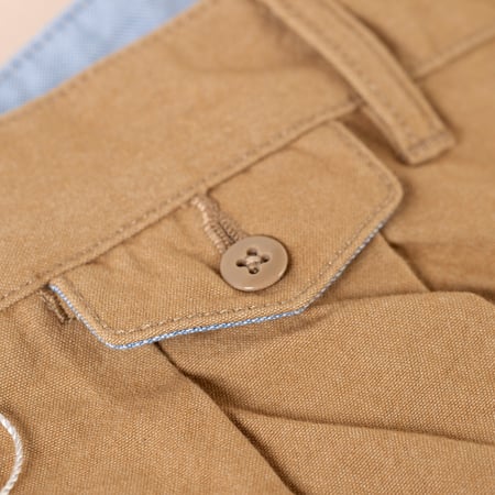 detail coin pocket  flaneurs BEAMS PLUS x FLANEURS collaboration pantalon chino 2 Pleats Trousers Canvas Washer Camel