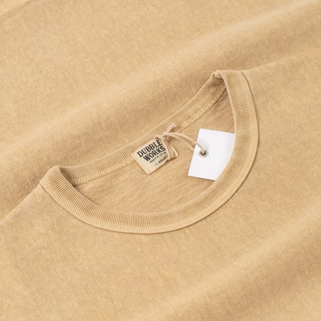 image détail flaneurs DUBBLE WORKS Heavyweight Short Sleeve Tee Pigment Dye Dark Beige back (1)
