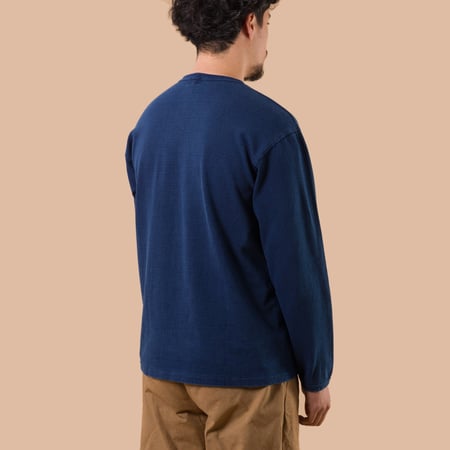 image porté flaneurs DUBBLE WORKS Heavyweight long Sleeve Tee Indigo dos