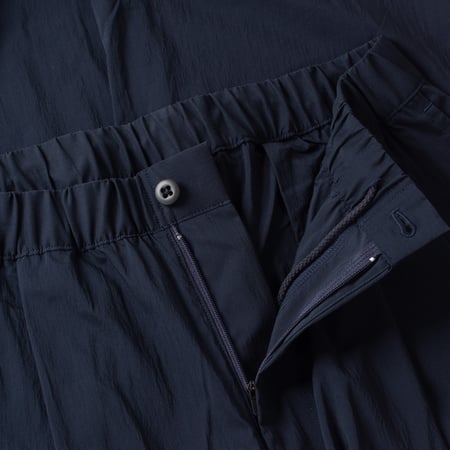 détail front flaneurs JACKMAN Crepe Umps Pants Dark Navy (4)