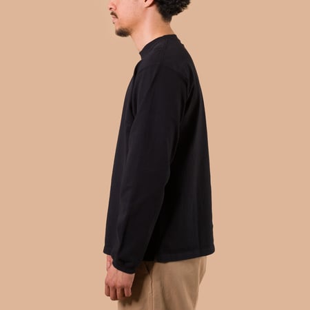 Image-Flâneurs_GOOD ON / L/S Heavy Crew Tee Black profil