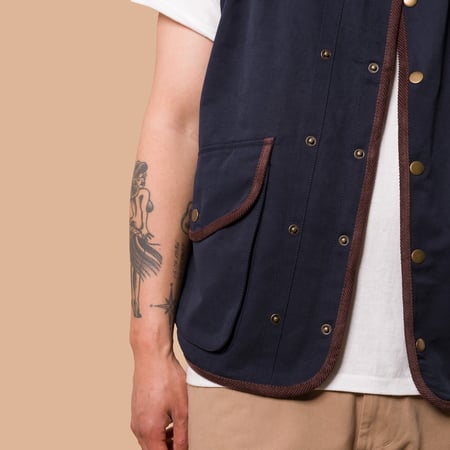 image flâneurs FRIZMWORKS / Heritage Hunting Vest Navy de détail 1