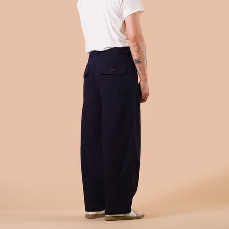 image flâneurs FRIZMWORKS / Sashiko Denim Balloon Pants Indigo de dos