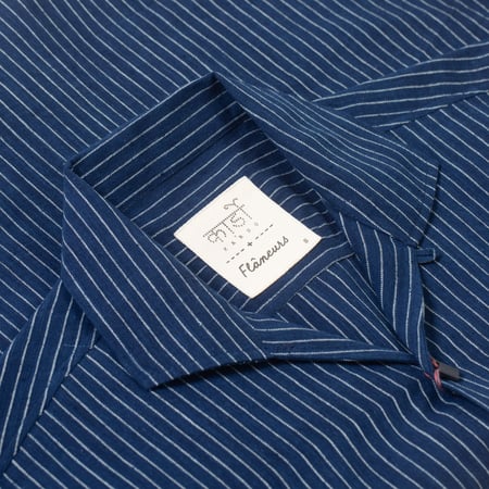 image détail KARDO x FLANEURS chemisette motif Shirt Handwoven Stripes Indigo (2)