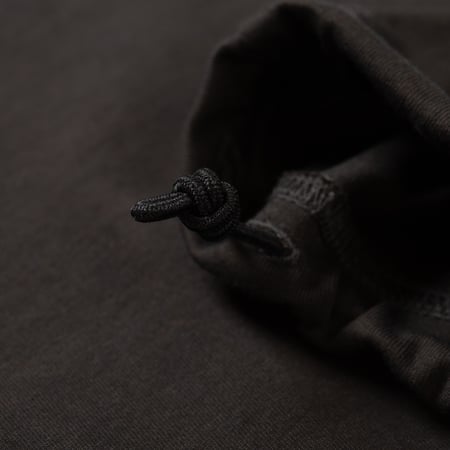 détails flaneurs JACKMAN Grace GJ Neck T-Shirt Smoky Black (3)