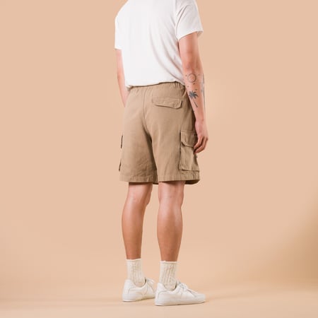 image flâneurs FRIZMWORKS / Back Satin Essential Fatigue Shorts Beige dos