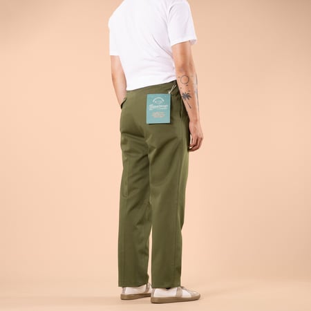 image flâneurs BARNSTORMER / 1955UC 2Pleated Chino Olive dos