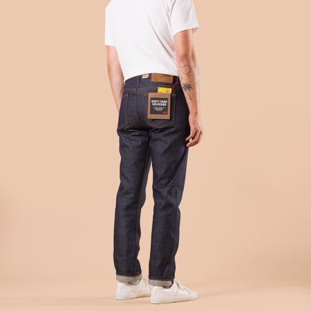 flaneurs NAKED & FAMOUS Dirty Fade Selvedge porté de dos