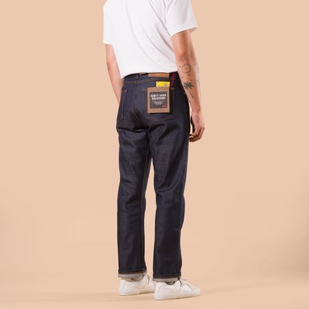 flaneurs NAKED & FAMOUS Dirty Fade Selvedge TrueGuy porté de dos
