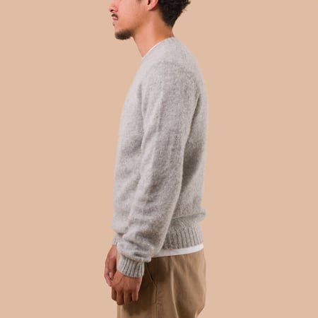 flaneurs pull HARLEY OF SCOTLAND Shaggy Crew Neck Silver side