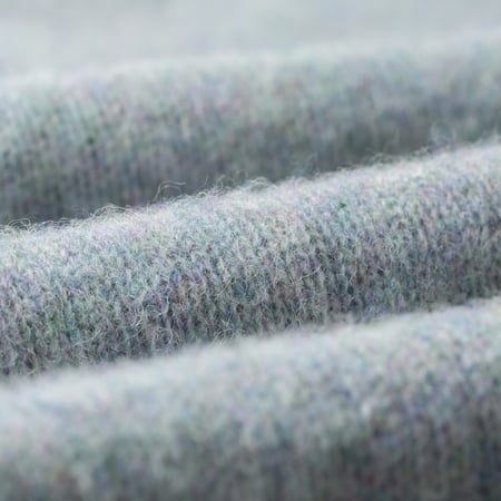 flaneurs pull HARLEY OF SCOTLAND Shaggy Crew Neck sea glass detail   (1)