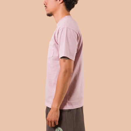porté side flaneurs XX DEVELOPMENT SURE MFG 7,5oz Pocket SS Tee lilac