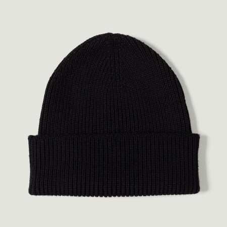Black Ara Beanie