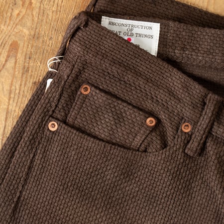 detail coin pocket flaneurs STUDIO D'ARTISAN 1914 17oz Amami Oshima Mud-Dyed Sashiko Dark Brown