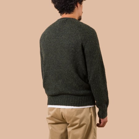 Vignettes Flaneurs Knitwear Shaggy Crew Neck Sweater Evergreen worn back