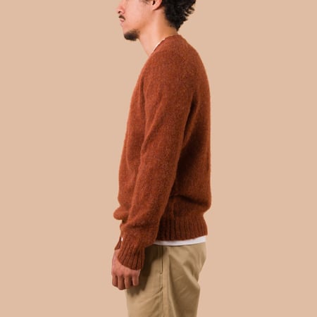 Vignettes Flaneurs Knitwear Shaggy Crew Neck Sweater Terracotta worn side