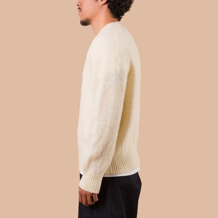 Image Flâneurs J. PRESS / Shaggy Dog Crew Neck Sweater White profil