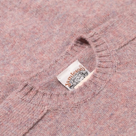Image Flâneurs JAMIESON'S / Crewneck Saddle Shoulder Sweater Wild Violet détail col