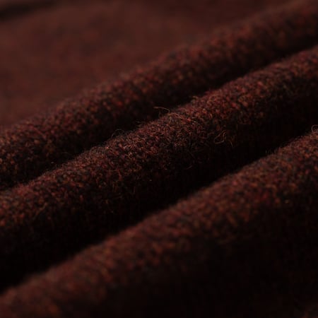 Image Flâneurs JAMIESON'S / Crewneck Saddle Shoulder Sweater Ruby détail matière