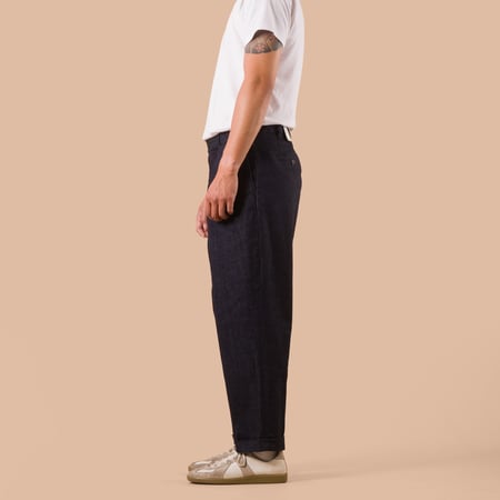 vignette flâneurs Beams plus 2 Pleats Tapered Denim Indigo worn side