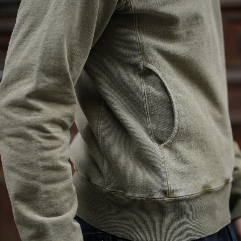Heavy Pullover Hooded Sweatshirt in Sage Green