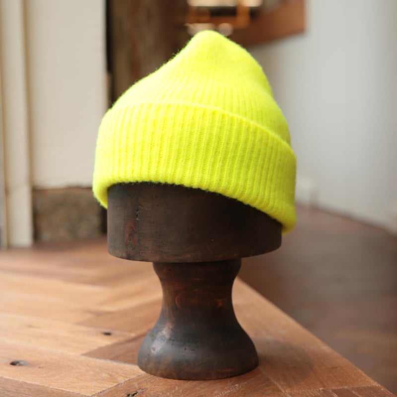 Barra Hat Neon Yellow Beanie