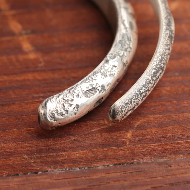 NORTHERN WORKSHOP / Half Bangle Bracelet