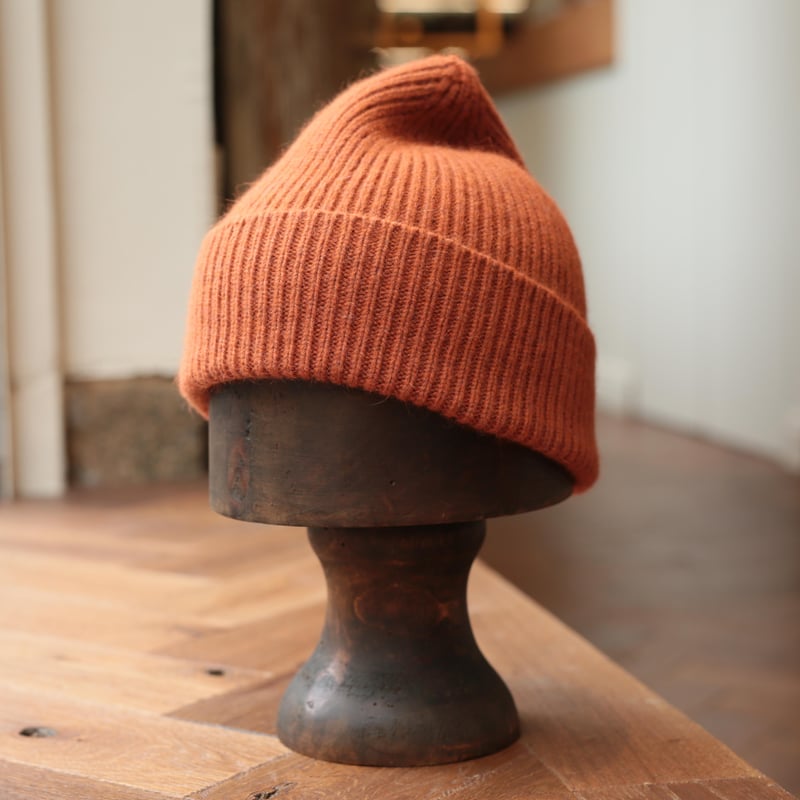 Barra Hat Beanie Henna