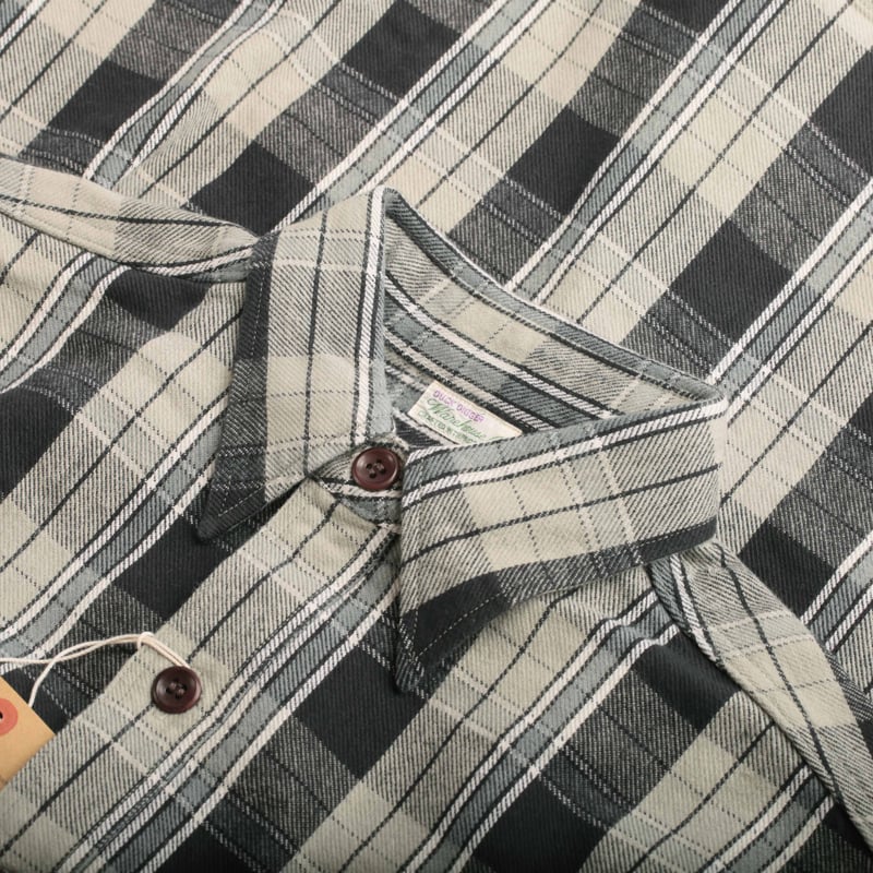 Lot 3022 Flannel Shirt With Chinstrap Gray