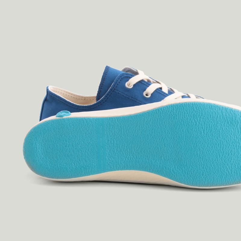 Low Indigo Sneakers